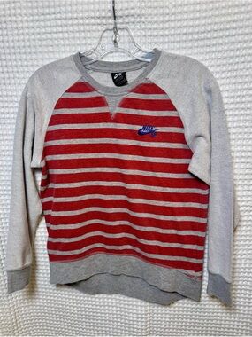 Nike SB Striped Crewneck Sweatshirt, Gray and Red Raglan Pullover, Size M 10-12